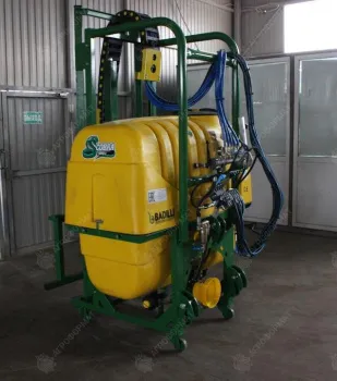 Опрыскиватель навесной ULTRA COBRA 1000 (BADILLI)